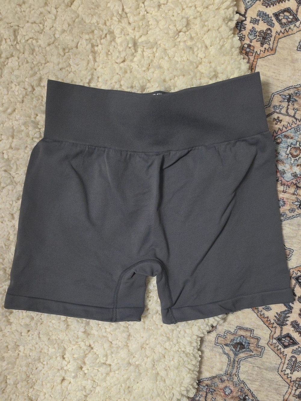 OQQ high-waist seamless shorts